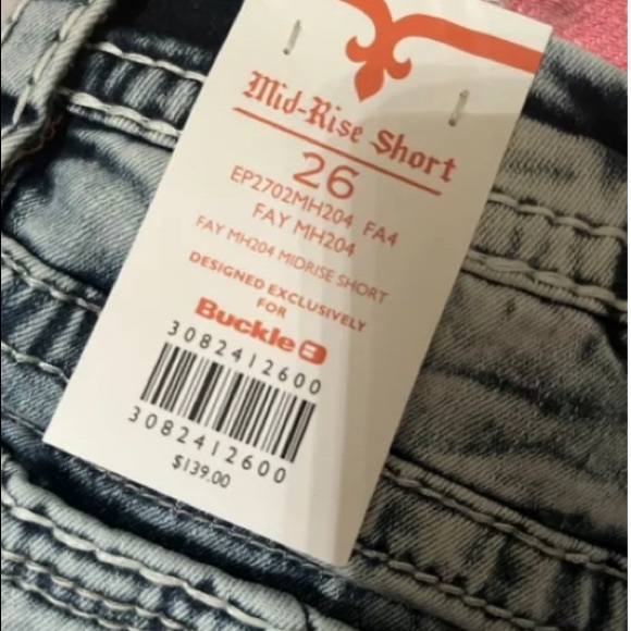 Rock Revival Jean Shorts Size 26 Fay Mid-rise
Shorty Brand Nwt140 Retail Bling - Picture 5 of 9